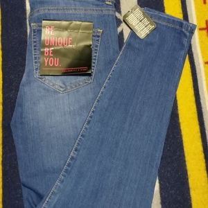 NWT women's jeans